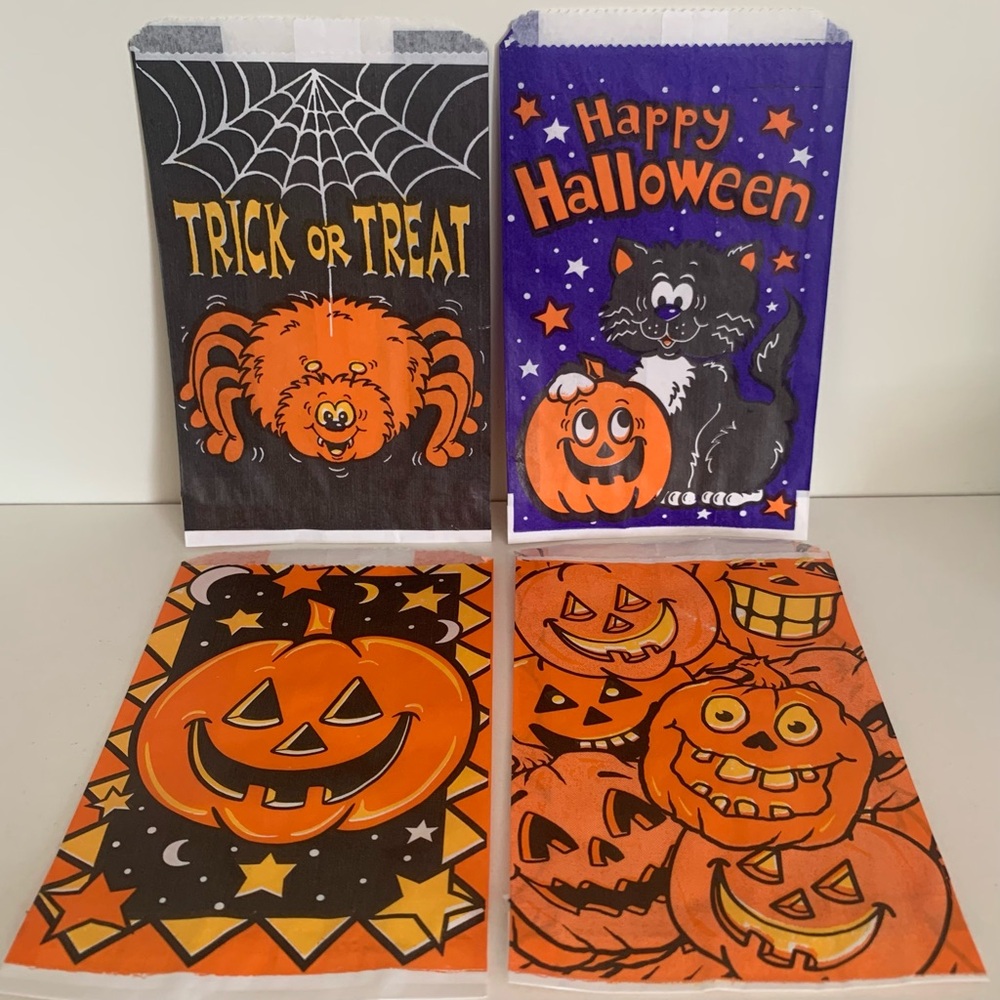 Vintage 90’s halloween pouches made in USA